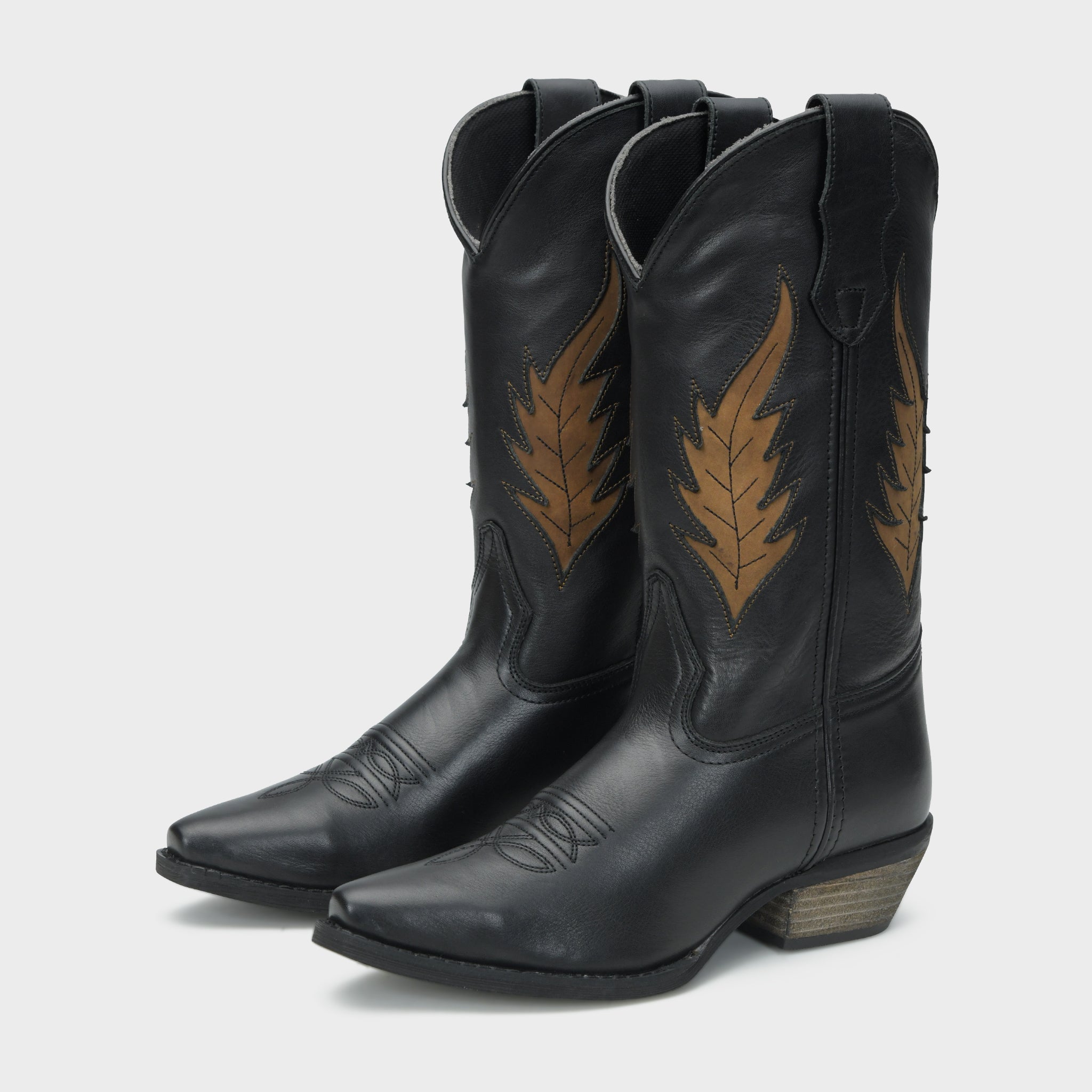 Autum (5138) - Rawhide Boots